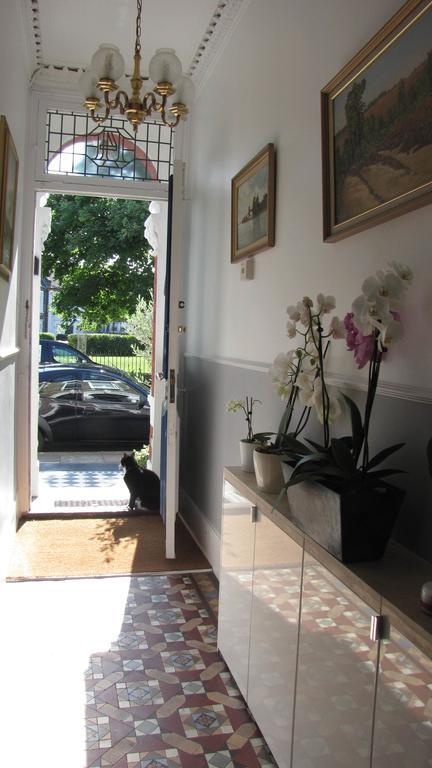Holmewood Homestay Londra Exterior foto